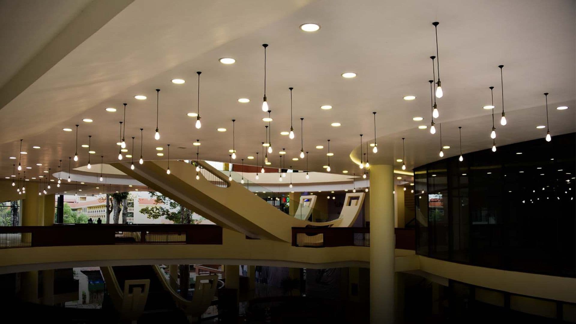 Commercial Electrical Contractors