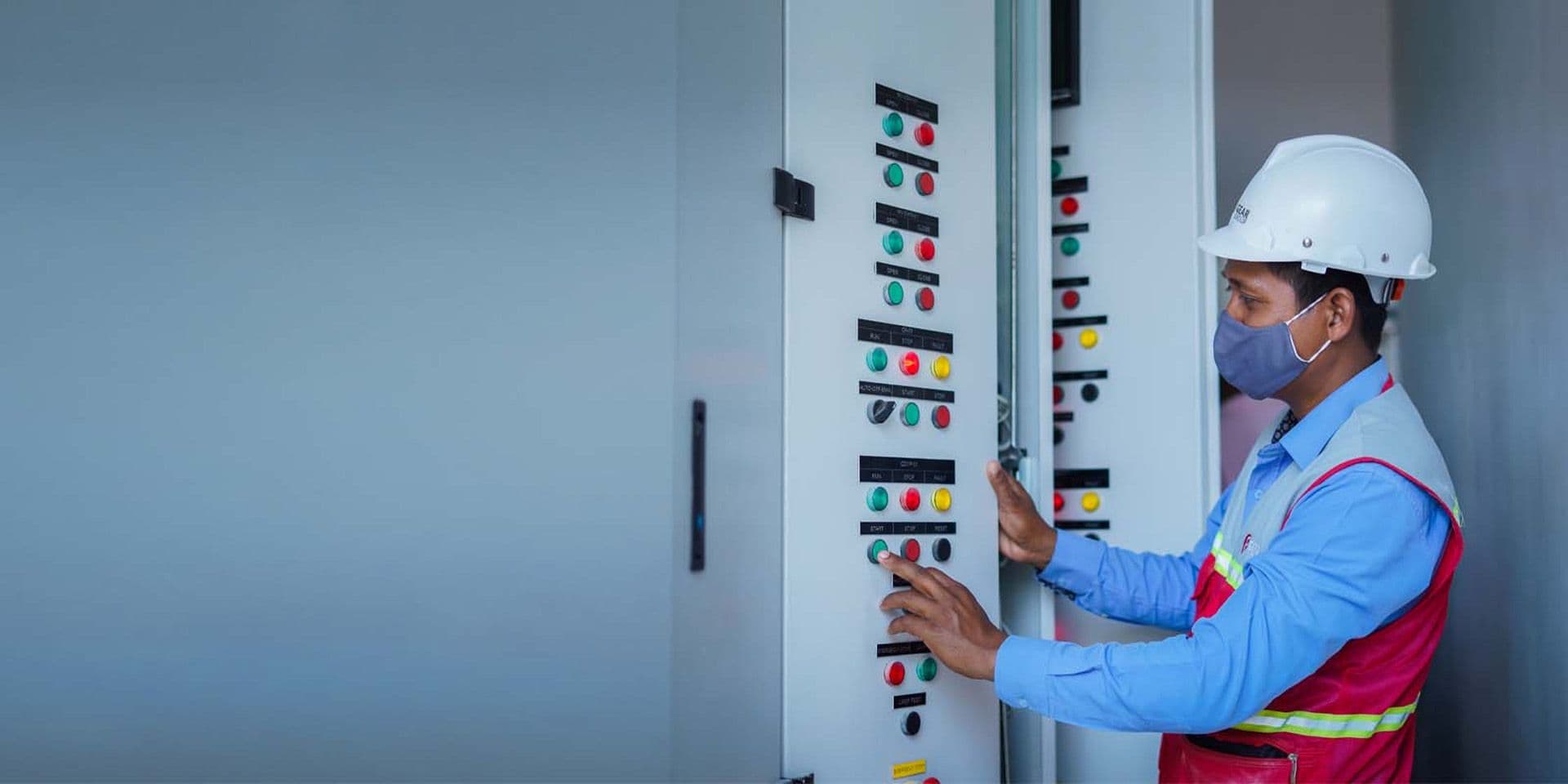 Commercial Electrical Contractors That Can Do It All